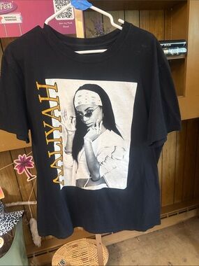 Aaliyah Black Graphic Tank Top